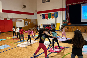 Students twisting