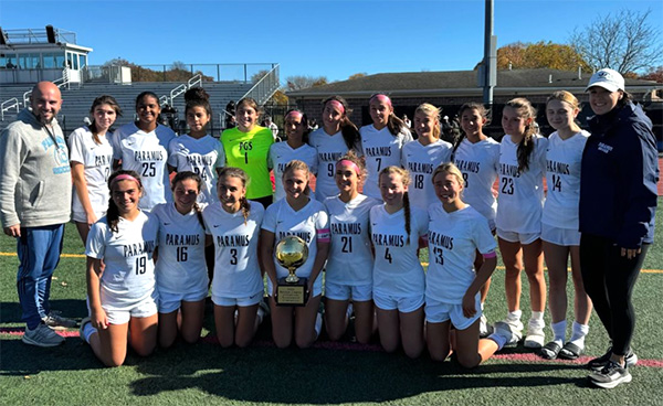 HS Soccer Girls team